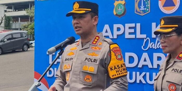 AKSI BURUH- Kabid Humas Polda Metro Jaya Kombes Budi Hermanto "Kami meminta para peserta aksi untuk tetap tertib, tidak melakukan tindakan anarkis, serta menghormati hak pengguna jalan lain".