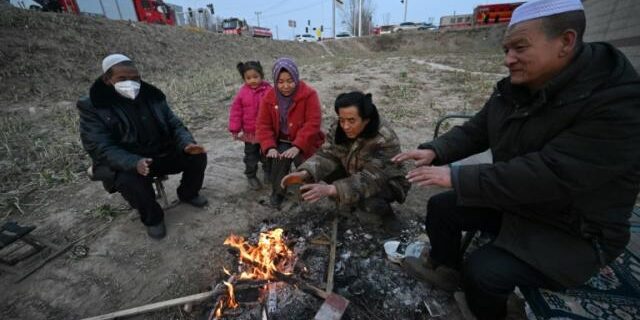 Korban Gempa di China