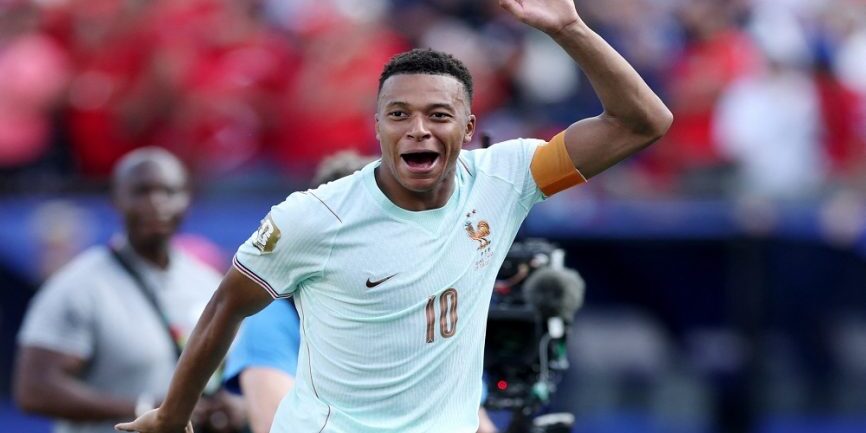 Kylian Mbappe mencetak gol kedelapan