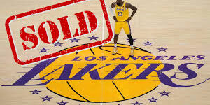LA Lakers dilepas Keluarga Buss