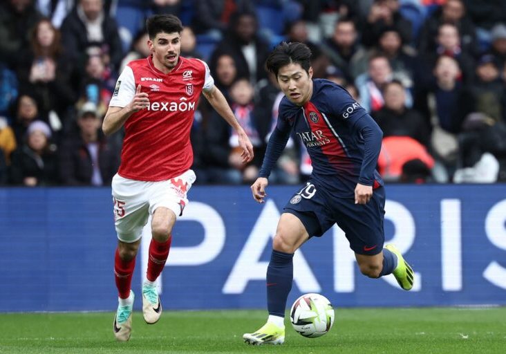 Lee Kang-in bermain di PSG