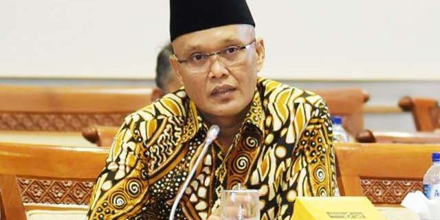 Anggota Komisi I DPR RI Sukamta saat berbicara dalam Rapat Kerja Komisi I DPR RI di Gedung Parlemen, Senayan, Jakarta 