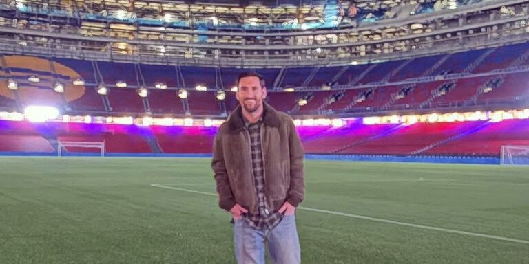 Lionel Messi kunjungi Stadion Camp Nou - Barcelona