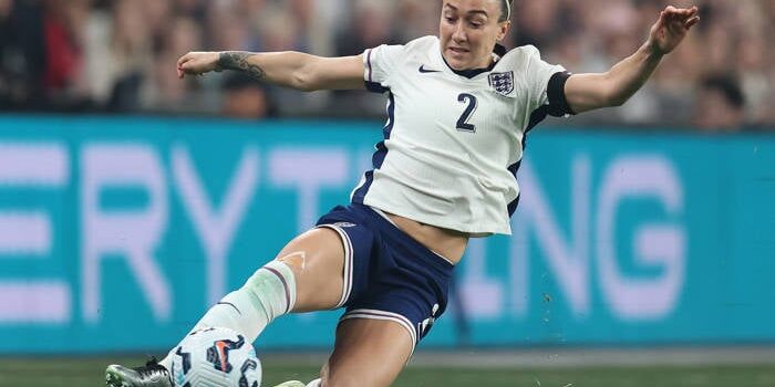Lucy Bronze