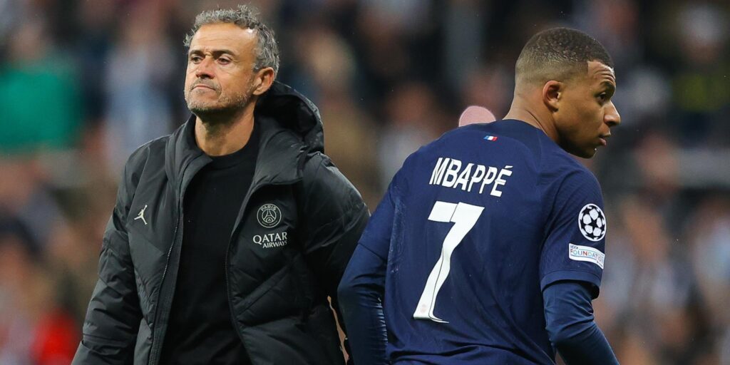 Luis Enrique dengan Kylian Mbappe