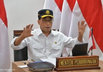 Menteri Perhubungan Budi Karya Sumadi