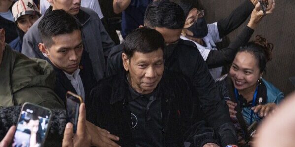 Mantan Presiden Rodrigo Duterte ditahan ICC