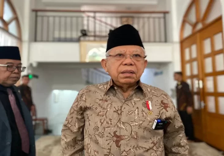 Wakil Presiden (Wapres) Ma’ruf Amin melakukan kunjungan ke Kantor Perwakilan Lembaga Pangan, Obat-obatan, dan Kosmetika Majelis Ulama Indonesia (LPPOM MUI) di Shanghai, China, Senin (17/9/2023).

