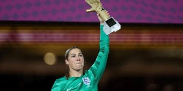 Mary Earps - Inggris
