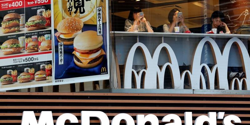McDonald naikkan harga di Jepang