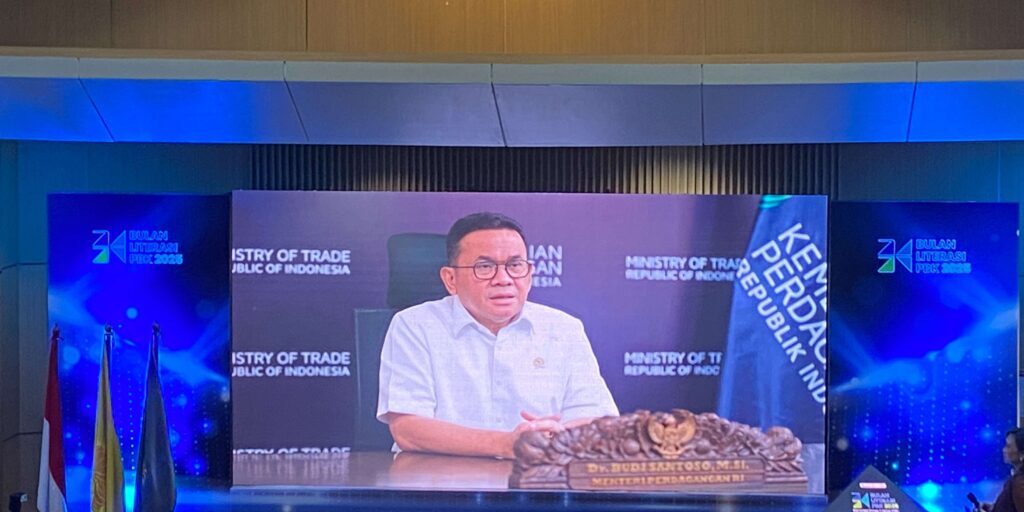 Menteri Perdagangan (Mendag), Budi Santoso menyampaikan sambutan dalam sambutan melalui video pada acara pembukaan Bulan Literasi Perdagangan Berjangka Komoditi (PBK) 2025 di Fakultas Ekonomi dan Bisnis Universitas Indonesia, Kamis (18/9/2025)