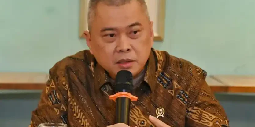 Menteri Perhubungan Dudy Purwagandhi