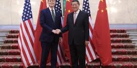 Menkeu AS Scott Bessent dan Waperdam China He Lifeng