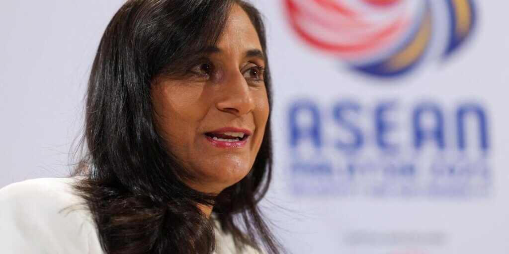 Menlu Canada, Anita Anand