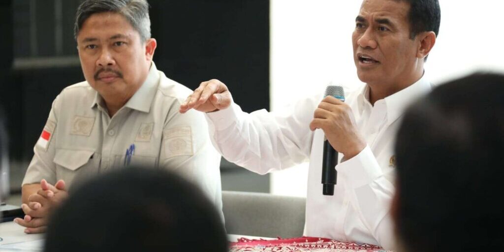 Menteri Pertanian (Mentan), Andi Amran Sulaiman saat menghadiri Rapat Koordinasi (Rakor) Kehumasan di Gedung PIA Kanpus Kementan, Jakarta, Kamis (26/3/2023). 