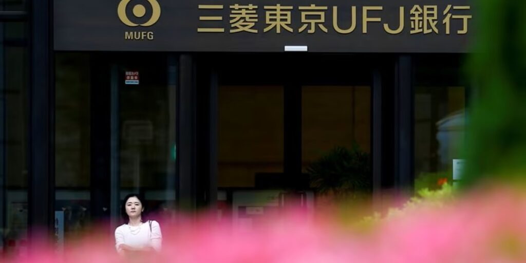 Mitsubishi UFJ Financial Group Inc (MUFG)