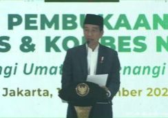 Presiden Joko Widodo memberi sambutan di Peresmian Pembukaan Musyawarah Nasional Alim Ulama dan Konferensi Besar Nahdlatul Ulama, di Pondok Pesantren Al-Hamid Cipayung, Jakarata Timur, Senin (18/9/2023).