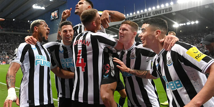 Newcastle pastikan finis 4 besar