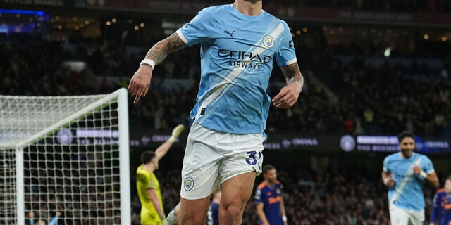 Nico O'Reilly cetak 2 gol kemenangan untuk Manchester City