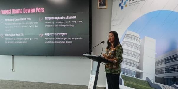 Niken dalam acara Literasi Media bertema Sinergi Kemitraan Media: Mewujudkan Tata Kelola Profesional, Akuntabel dan Berkelanjutan. (Foto: dok Dewan Pers)



