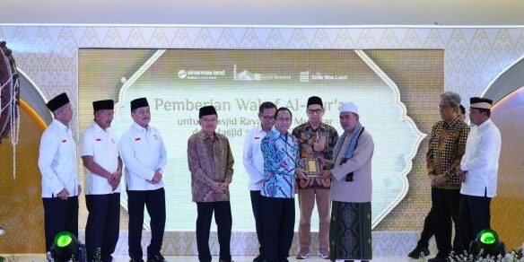 APP Group bersama Sinar Mas melalui Yayasan Muslim Sinar Mas (YMSM) mewakafkan 1.000 mushaf Alquran

