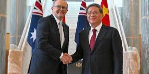 PM Anthony Albanese dengan PM Li Qiang