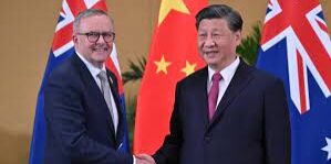 PM Anthony Albanese dengan Presiden Xi Jinping