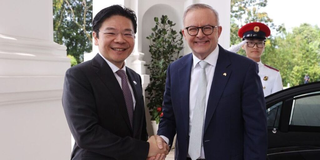 PM Lawrence Wong dengan PM Anthony Albanese