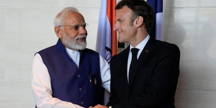 PM Narendra Modi bersama Presiden Macron