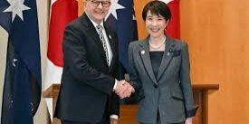 PM Sanae Takaichi dengan PM Anthony Albanese
