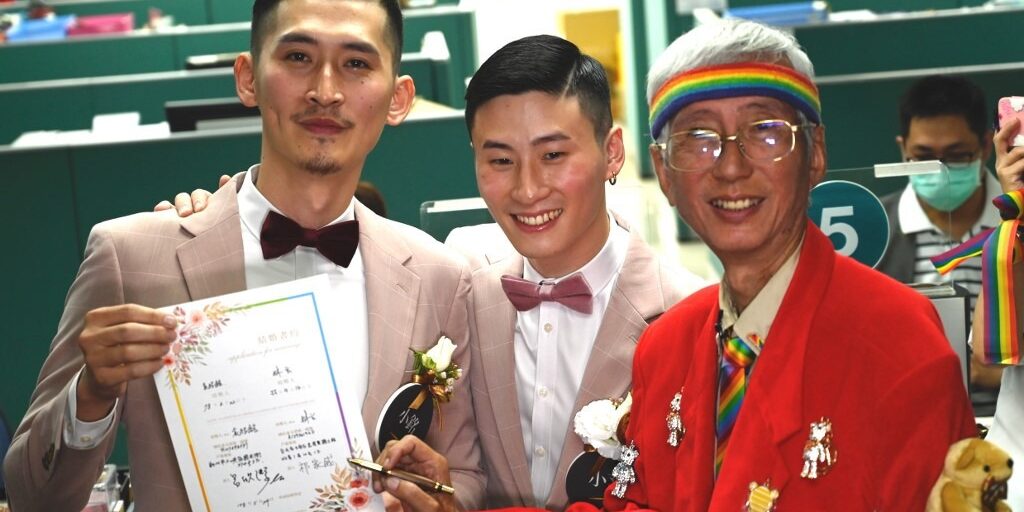 Pasangan pengantin baru gay di Taipei