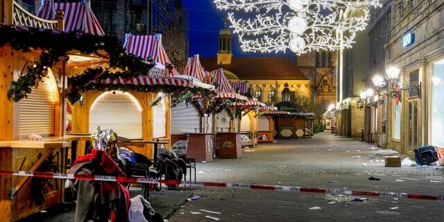 Pasar Natal di Magdeburg- Jerman