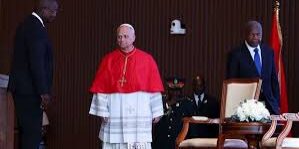 Paus Leo XIV tiba di Angola