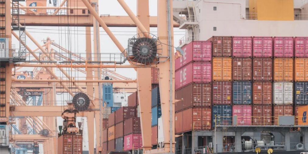Pelabuhan Container di Vietnam