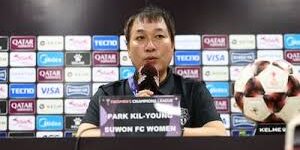 Pelatih Suwon FC Women, Park Kil-young