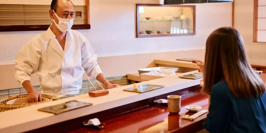 Pemilik Restoran Jepang di China mengeluh