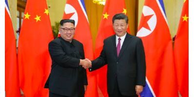 Pemimpin Kim Jong Un dengan Presiden Xi Jinping