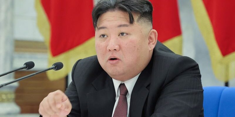 Pemimpin Korea Utara Kim Jong Un