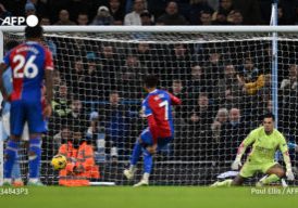 Penalty Olise menyelamatkan Crystal Palace