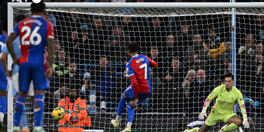 Penalty Olise menyelamatkan Crystal Palace