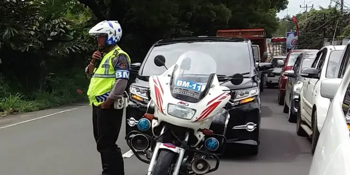 Pengawalan Jalan Raya: Hak, Kewenangan, dan Aturannya dalam Hukum