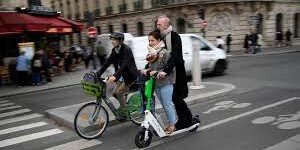 Penggunaan Skuter Listrik di Paris