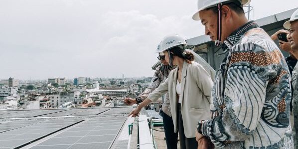 PLTS Atap Sun Plaza memiliki potensi menghasilkan energi terbarukan hingga 810 MWh per tahun