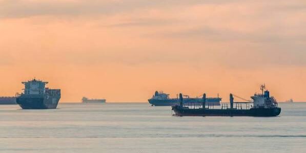 Perusahaan Pelayaran Jepang Tunggu Detail Buka Hormuz