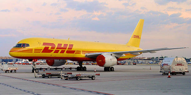 Pesawat Kargo DHL Jatuh dekat Vilnius Airport