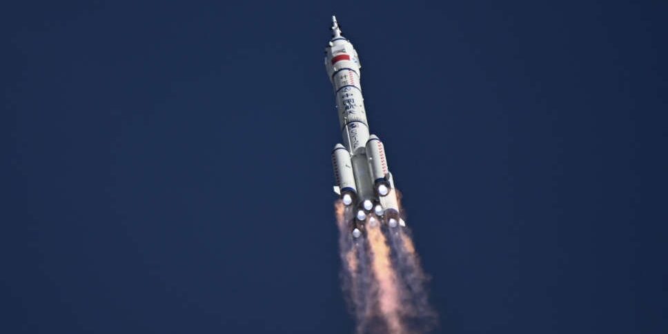 Pesawat Ruang Angkasa Shenzhou-20