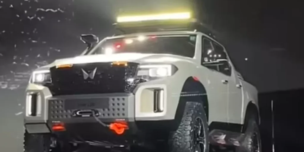 Mobil Lick Up asal India (dok/screenshoot Youtube)