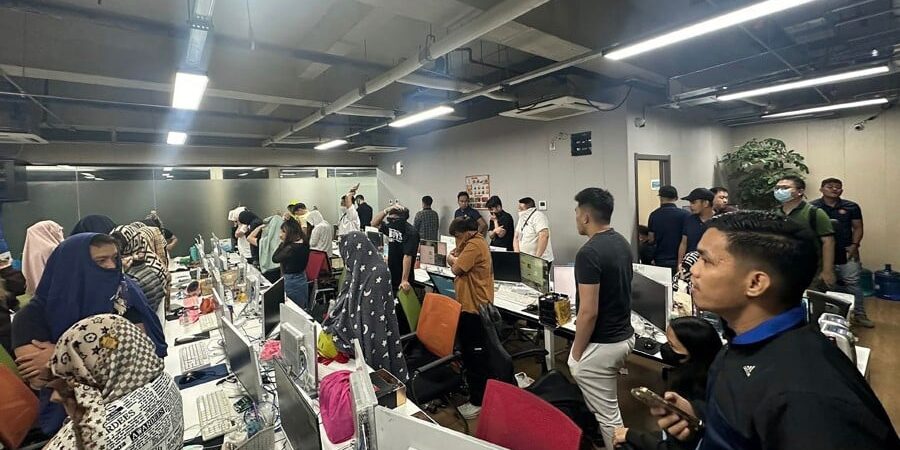 Polisi Filipina gerebek pusat scammer di Manila