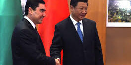 Presiden Serdar Berdymukhamedov bersama Presiden Xi Jinping