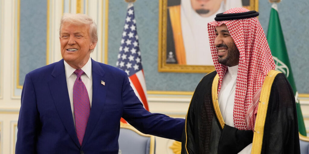 Presiden Trump menyambut Putra Mahkota Mohammed bin Salman